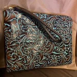 LIKE NEW! Patricia Nash 100% Full Grain Leather Tooled Turquoise/Brown Wristlet
